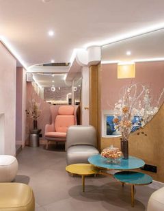 Arc Elysees Hotel