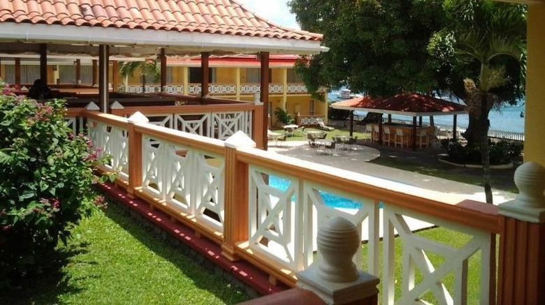<b>Sunset Shores Beach Hotel Exterior</b>. Images powered by <a href="https://iceportal.shijigroup.com/" title="IcePortal" target="_blank">IcePortal</a>.