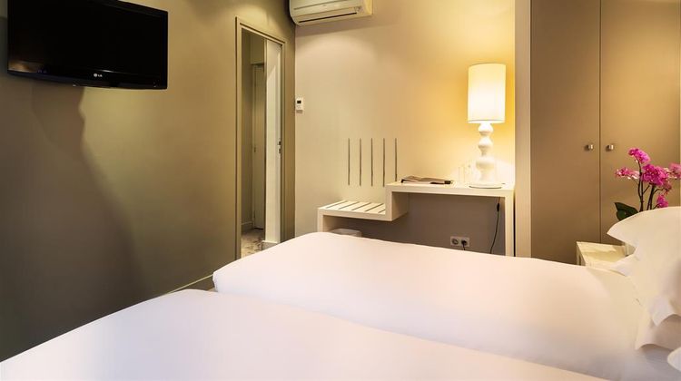 Hotel Chambellan Morgane Room