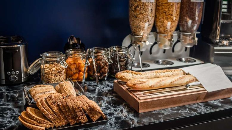 <b>Archetype Etoile Restaurant</b>. Images powered by <a href="https://iceportal.shijigroup.com/" title="IcePortal" target="_blank">IcePortal</a>.