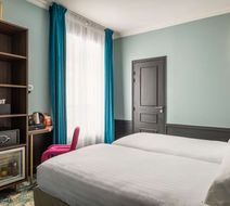 Archetype Etoile Room