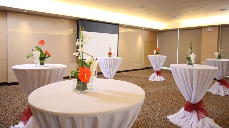<b>Quest Hotel & Conference Center - Cebu Ballroom</b>. Images powered by <a href="https://iceportal.shijigroup.com/" title="IcePortal" target="_blank">IcePortal</a>.