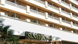 Senator Barajas Hotel Exterior