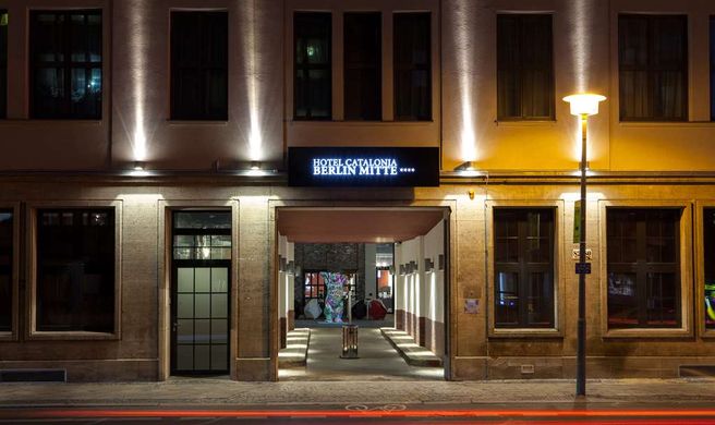 Catalonia Berlin Mitte Hotel Exterior