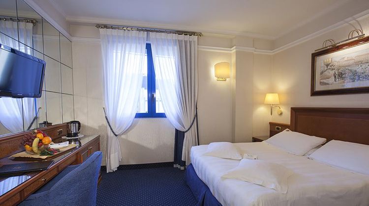 Hotel Berna Room