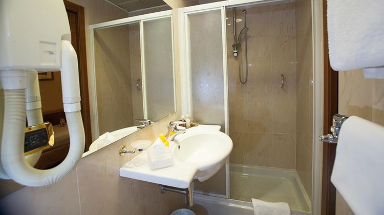 Hotel Berna Room