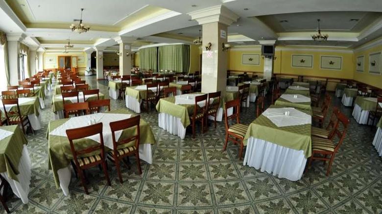 <b>Tourist Hotel Kyiv Restaurant</b>. Images powered by <a href="https://iceportal.shijigroup.com/" title="IcePortal" target="_blank">IcePortal</a>.