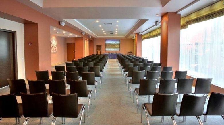 <b>Intourist Zaporizhzhia Meeting</b>. Images powered by <a href="https://iceportal.shijigroup.com/" title="IcePortal" target="_blank">IcePortal</a>.