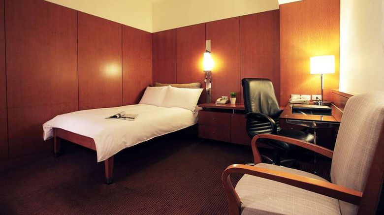 <b>Gloria Prince Hotel Room</b>. Images powered by <a href="https://iceportal.shijigroup.com/" title="IcePortal" target="_blank">IcePortal</a>.