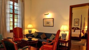 Settha Palace Hotel