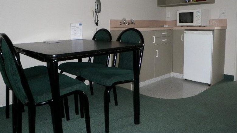 <b>Durham Motor Inn Room</b>. Images powered by <a href="https://iceportal.shijigroup.com/" title="IcePortal" target="_blank">IcePortal</a>.