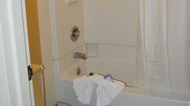 <b>Bluegrass Extended Stay Suite</b>. Images powered by <a href="https://iceportal.shijigroup.com/" title="IcePortal" target="_blank">IcePortal</a>.