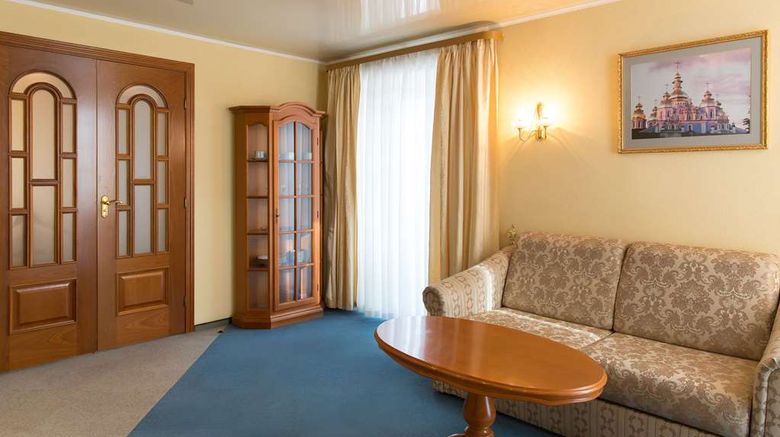 <b>Hotel Express Room</b>. Images powered by <a href="https://iceportal.shijigroup.com/" title="IcePortal" target="_blank">IcePortal</a>.