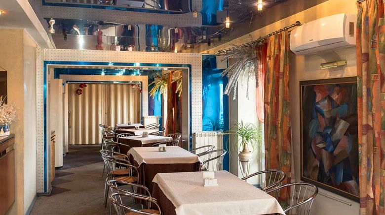 <b>Hotel Express Restaurant</b>. Images powered by <a href="https://iceportal.shijigroup.com/" title="IcePortal" target="_blank">IcePortal</a>.