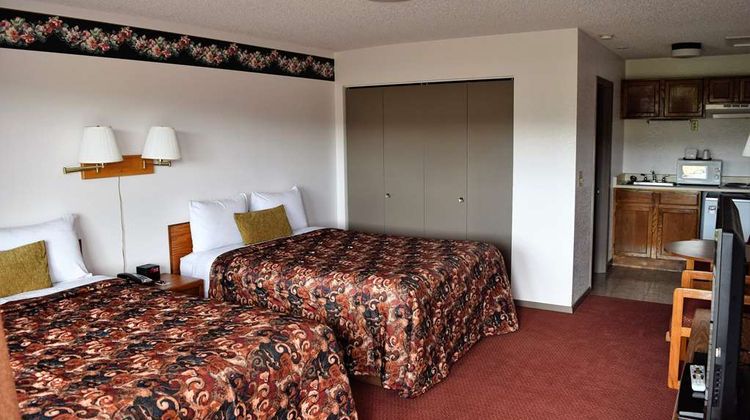 Littletree Inn Room