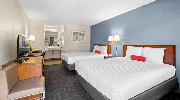 Good Nite Inn Room