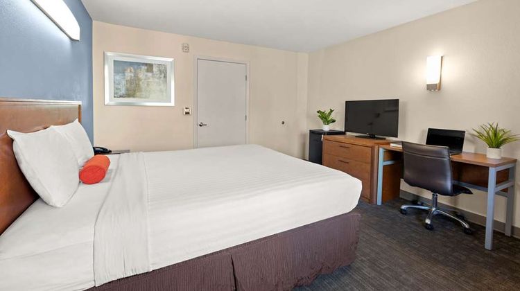 Good Nite Inn Room
