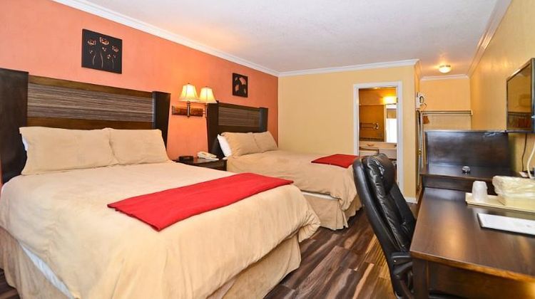 Santa Clarita Motel Room