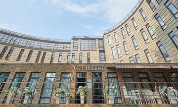 City Holiday Resort & Spa