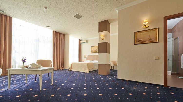 City Holiday Resort & Spa Suite