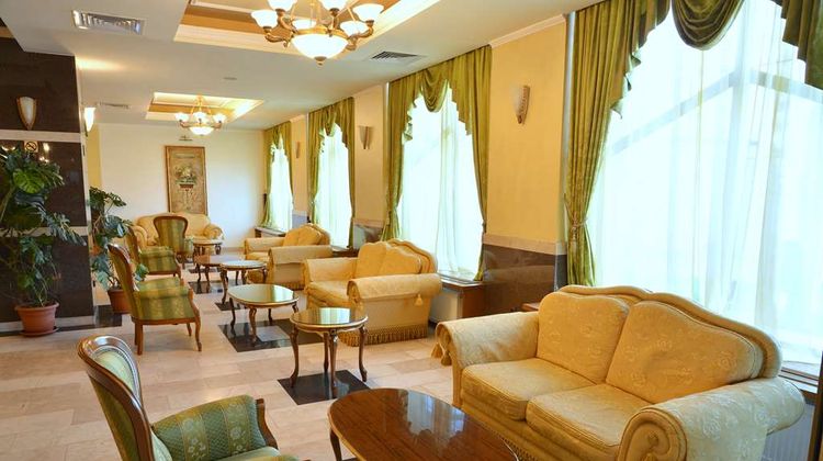 Central Hotel Lobby