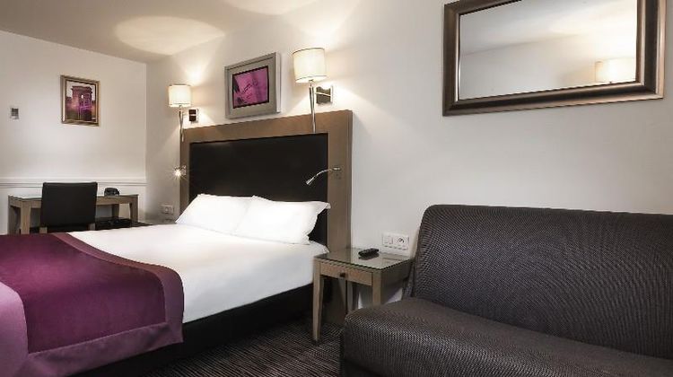 Hotel Flaubert Room
