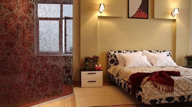 Tsunami Spa Hotel Suite