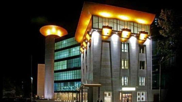 Tsunami Spa Hotel Exterior
