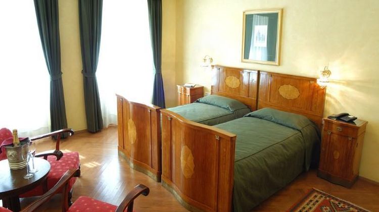 Hotel Roma Room