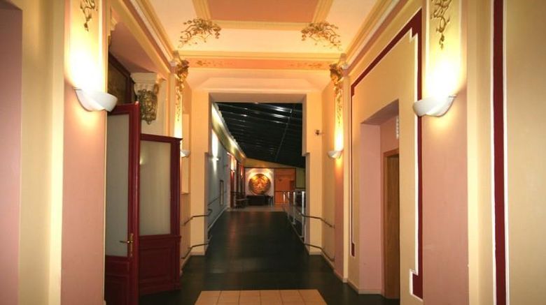 <b>Hotel Caesar Prague Lobby</b>. Images powered by <a href="https://iceportal.shijigroup.com/" title="IcePortal" target="_blank">IcePortal</a>.