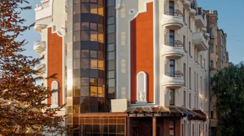 <b>Staro Hotel Exterior</b>. Images powered by <a href="https://iceportal.shijigroup.com/" title="IcePortal" target="_blank">IcePortal</a>.