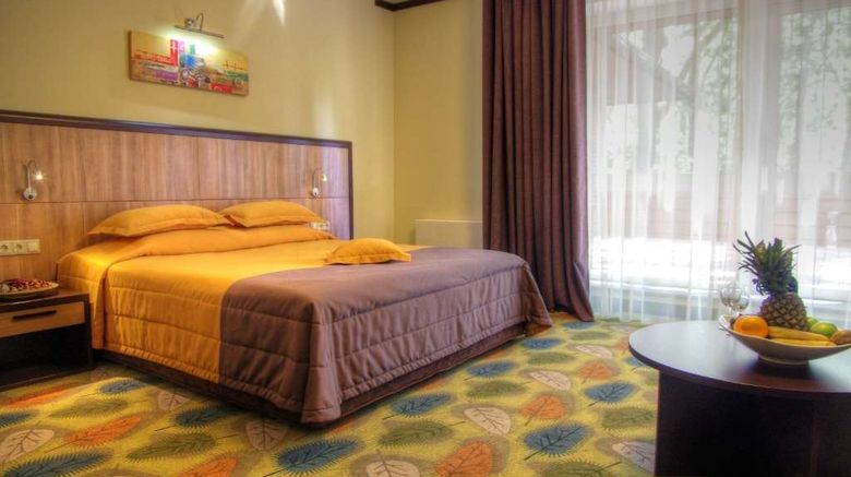 <b>Park Hotel Golosievo Suite</b>. Images powered by <a href="https://iceportal.shijigroup.com/" title="IcePortal" target="_blank">IcePortal</a>.