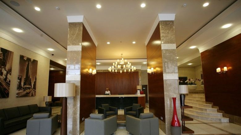 <b>Cityhotel Lobby</b>. Images powered by <a href="https://iceportal.shijigroup.com/" title="IcePortal" target="_blank">IcePortal</a>.