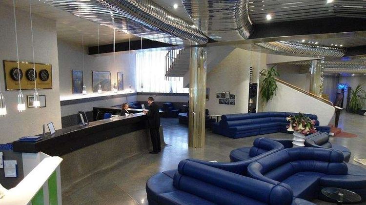 Salute Hotel Lobby