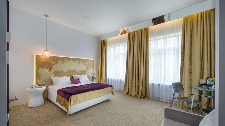 <b>Panorama De Luxe Hotel Room</b>. Images powered by <a href="https://iceportal.shijigroup.com/" title="IcePortal" target="_blank">IcePortal</a>.