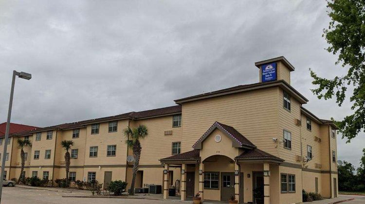 Americas Best Value Inn & Suites Exterior