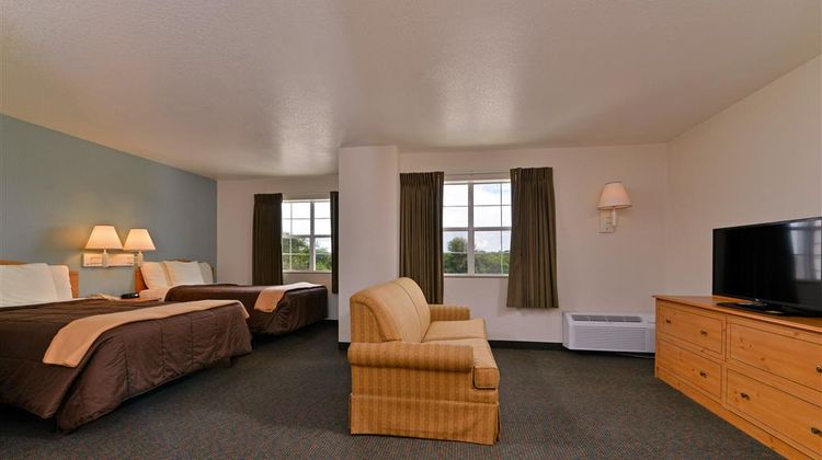 Americas Best Value Inn & Suites Suite