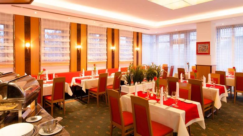 <b>TOP Cityline Hotel Panorama Billstedt Restaurant</b>. Images powered by <a href="https://iceportal.shijigroup.com/" title="IcePortal" target="_blank">IcePortal</a>.