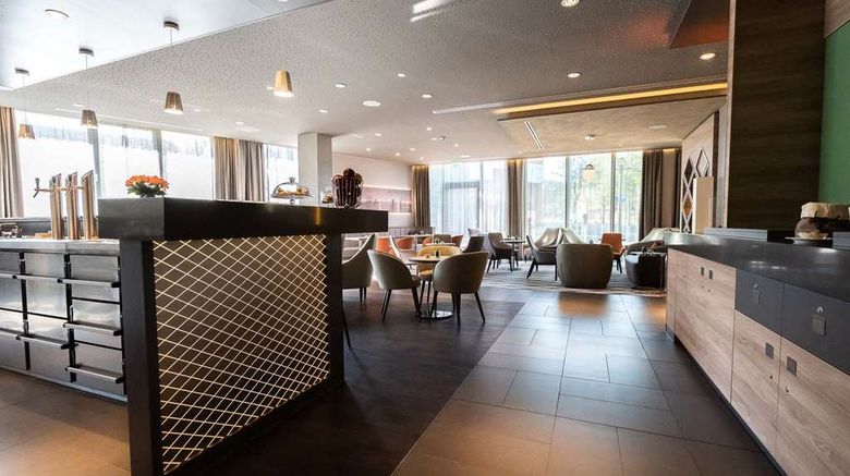 <b>TOP CityLine Hotel Panorama Harburg Lobby</b>. Images powered by <a href="https://iceportal.shijigroup.com/" title="IcePortal" target="_blank">IcePortal</a>.