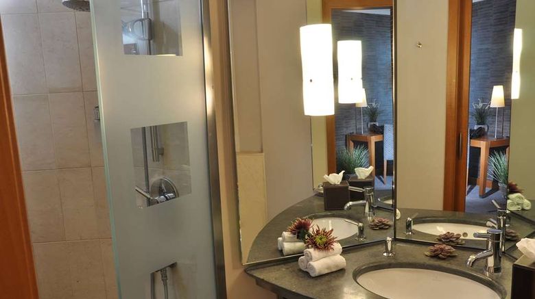 <b>TOP CityLine Hotel Eggers Room</b>. Images powered by <a href="https://iceportal.shijigroup.com/" title="IcePortal" target="_blank">IcePortal</a>.