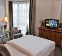 TOP CityLine Hotel Eggers Room