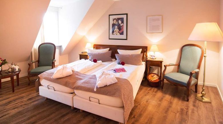 <b>TOP Cityline Klassik Altstadt Hotel Room</b>. Images powered by <a href="https://iceportal.shijigroup.com/" title="IcePortal" target="_blank">IcePortal</a>.