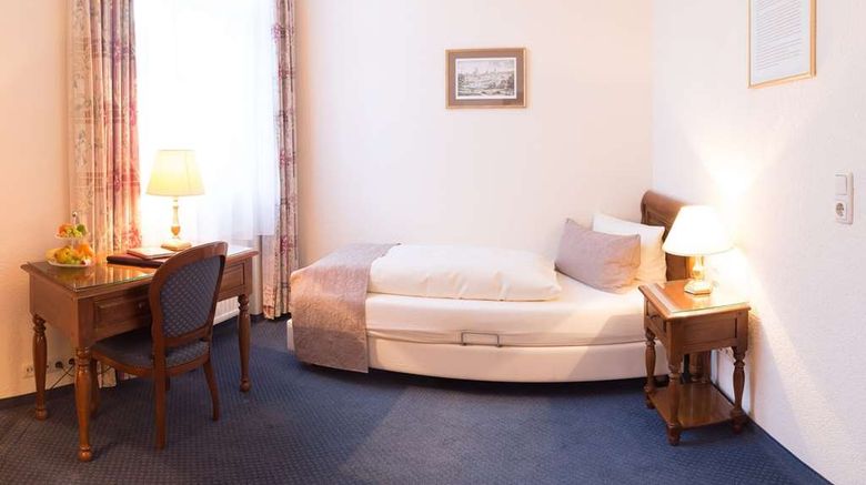 <b>TOP Cityline Klassik Altstadt Hotel Room</b>. Images powered by <a href="https://iceportal.shijigroup.com/" title="IcePortal" target="_blank">IcePortal</a>.