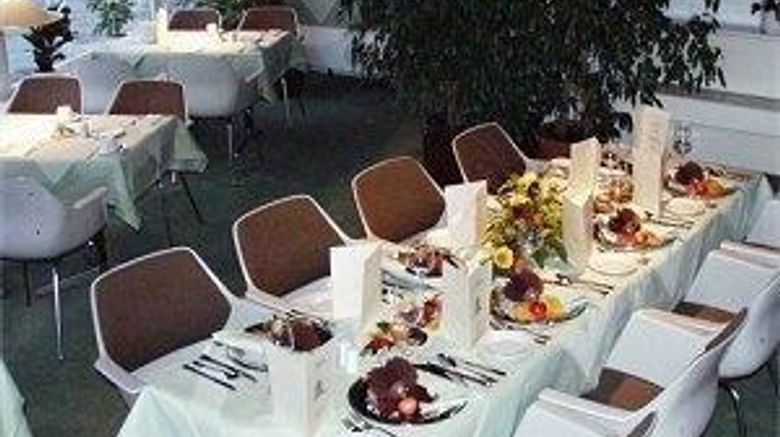 <b>TOP CountryLine Hotel Roth am Strande Restaurant</b>. Images powered by <a href="https://iceportal.shijigroup.com/" title="IcePortal" target="_blank">IcePortal</a>.