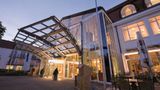 TOP CountryLine Seehotel Exterior