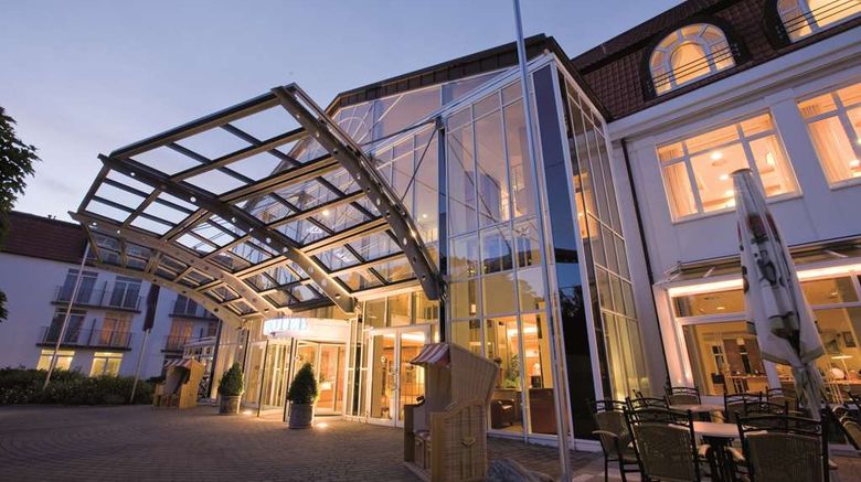 <b>TOP CountryLine Seehotel Exterior</b>. Images powered by <a href="https://iceportal.shijigroup.com/" title="IcePortal" target="_blank">IcePortal</a>.