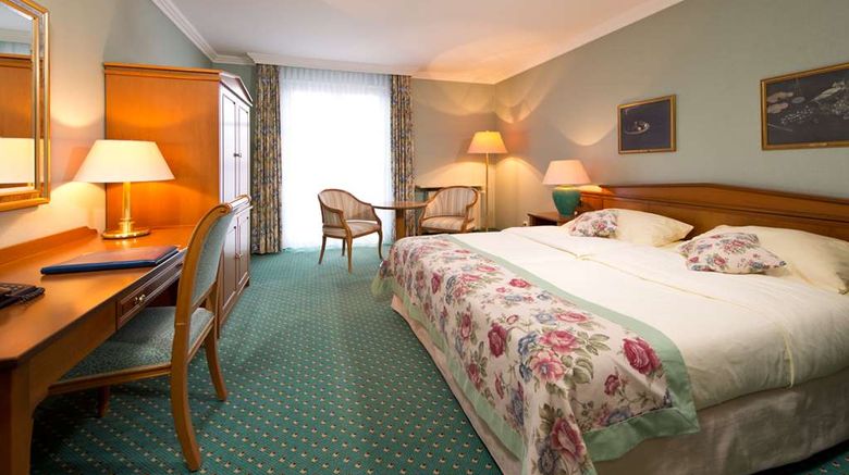 <b>TOP VCH Hotel Am Schlosspark Spa</b>. Images powered by <a href="https://iceportal.shijigroup.com/" title="IcePortal" target="_blank">IcePortal</a>.