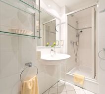 TOP VCH Hotel Am Schlosspark Room