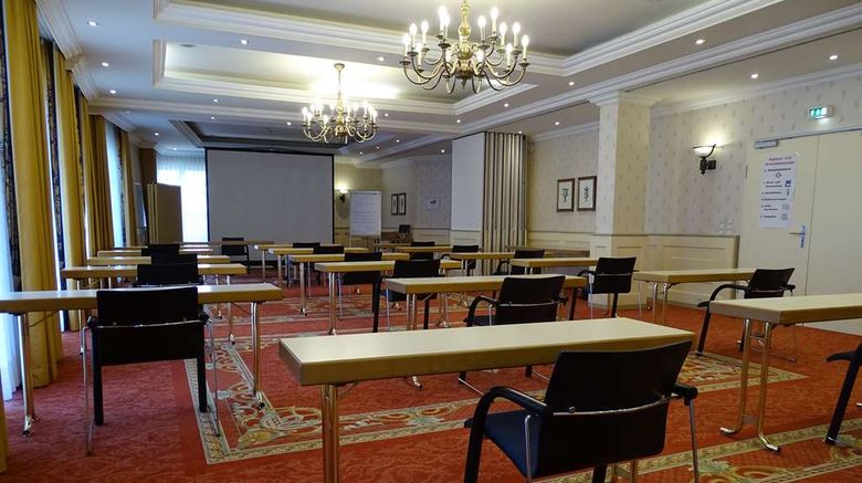 <b>TOP VCH Hotel Am Schlosspark Meeting</b>. Images powered by <a href="https://iceportal.shijigroup.com/" title="IcePortal" target="_blank">IcePortal</a>.
