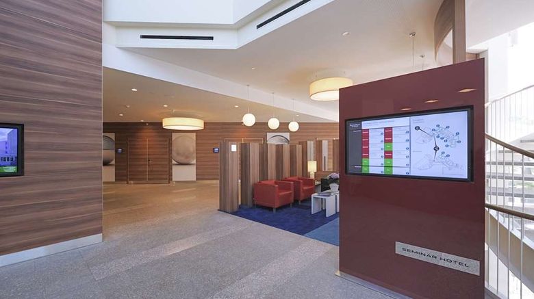 <b>TOP SeminarHotel am Agerisee Lobby</b>. Images powered by <a href="https://iceportal.shijigroup.com/" title="IcePortal" target="_blank">IcePortal</a>.